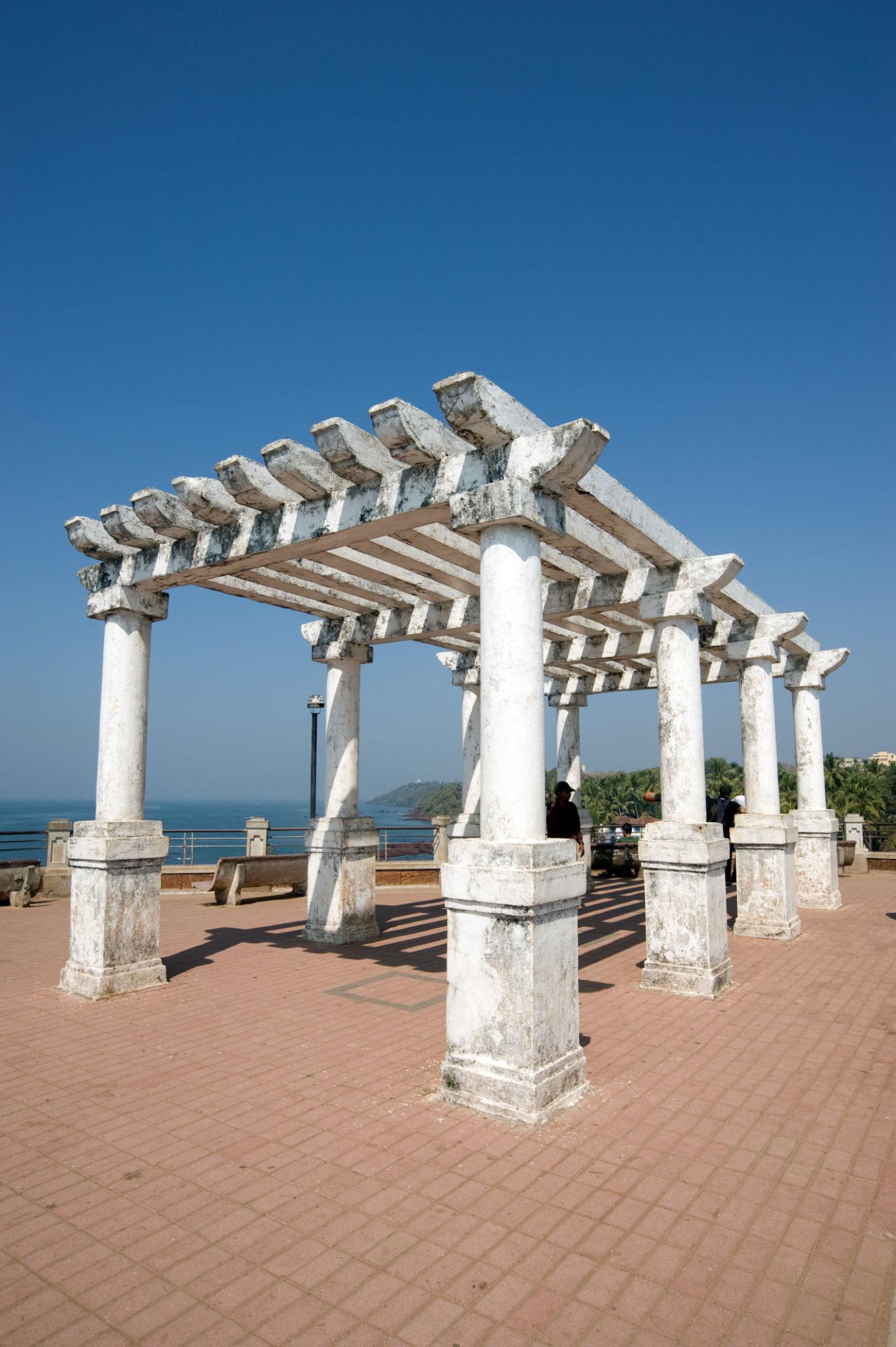 Dona Paula - Cab Goa pickup location sightseeing spot. Showing real photo from Dona Paula. Image 5 of 7.
