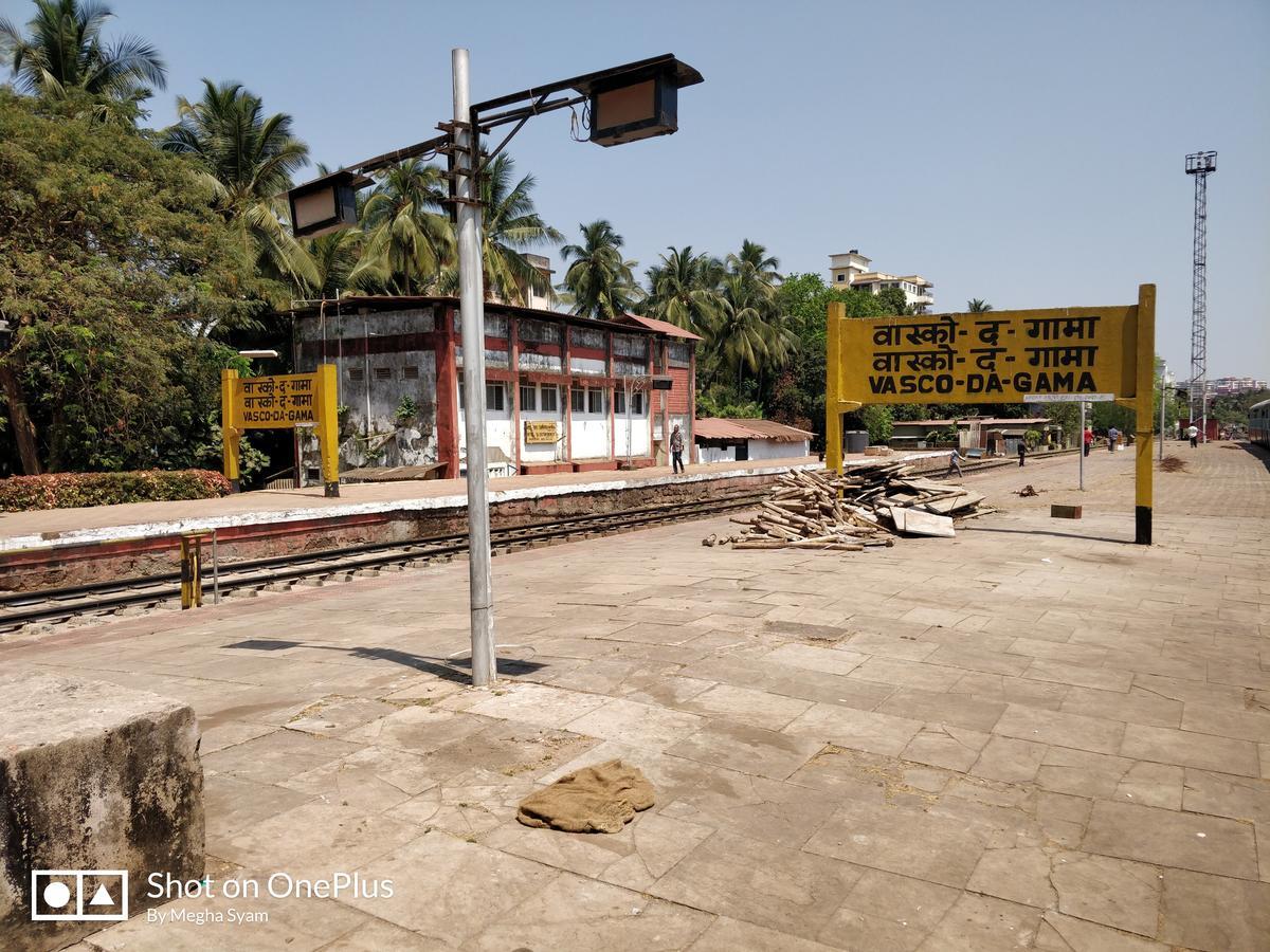 Vasco Rly Station - Cab Goa pickup location sightseeing spot. Showing real photo from Vasco Rly Station. Image 3 of 5.